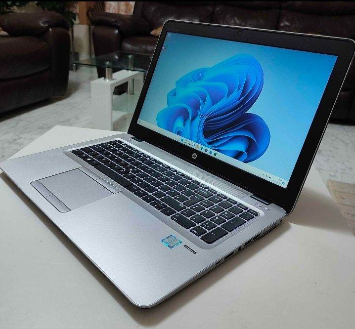 HP EliteBook Laptop – Intel Core i5, 256GB SSD