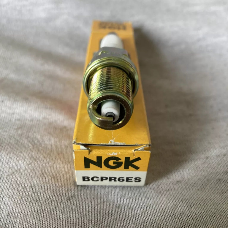 NGK SPARK PLUGS BCPR6ES FORD ASTON CITROEN FIAT ROVER TVR NISSAN PEUGOT UP TO 20 AVAILABLE