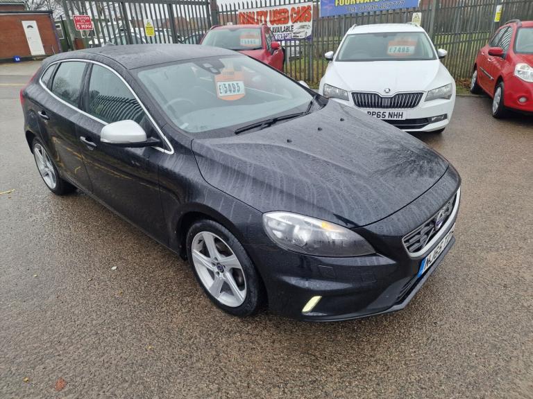 2015 Volvo V40 D2 R DESIGN 5dr HATCHBACK Diesel Manual