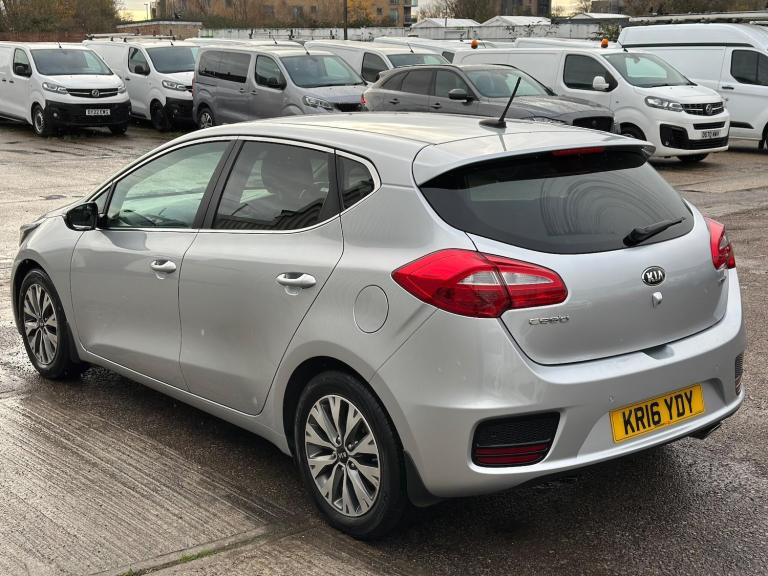 2016 Kia Ceed 1.6 CRDi ISG 3 5dr HATCHBACK DIESEL Manual