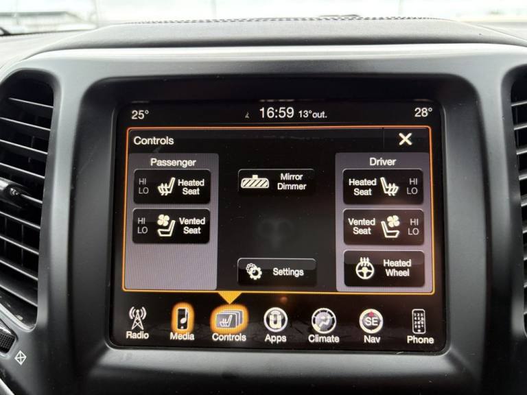 2018 Jeep Cherokee 2.2 MultiJetII Overland SUV 5dr Diesel Auto 4WD Euro 6 (s/s) (200 ps) ESTATE D...