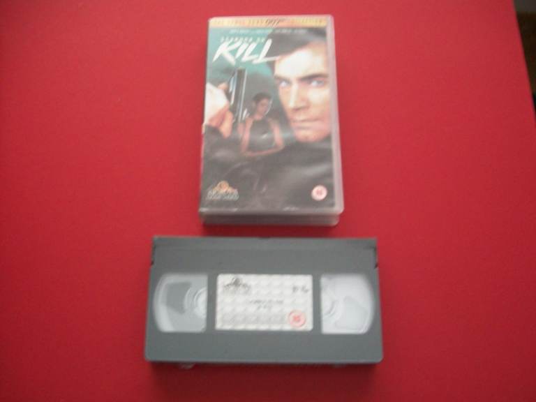 James Bond New Video Licence to Kill 1989 Edition.VHS Tape Inside Sealed