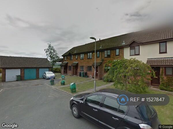 2 bedroom house in Hanbury Drive, Reading, RG31 (2 bed) (#1527847)