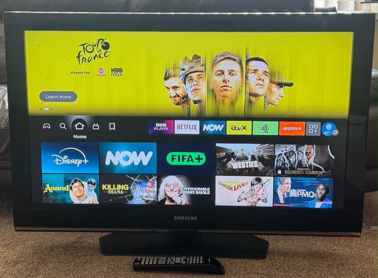 ++ Samsung 40 Inch HD LCD TV Built In Freeview (Not Smart) ++