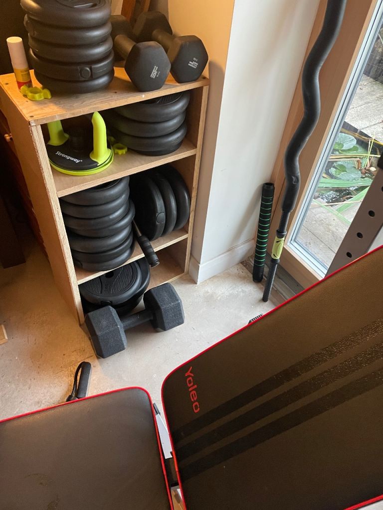 Weights and adjustable bench