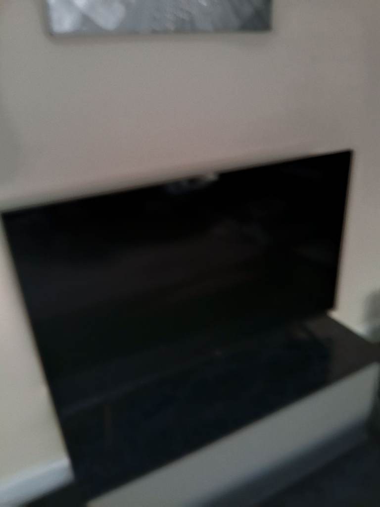 JVC 43" LED Smart Full HD TV – Good Condition