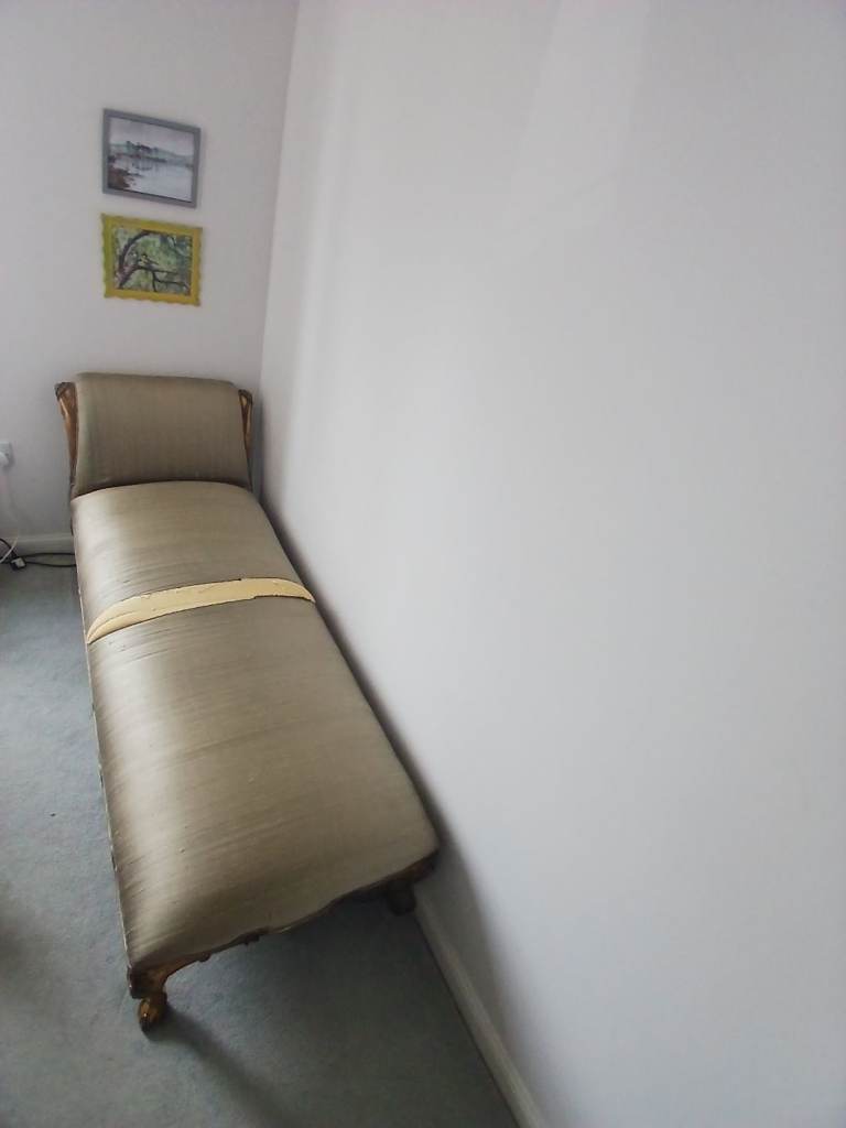 Chaise Lounge 