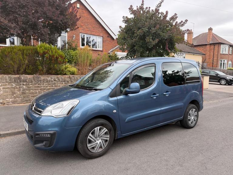 Citroen, BERLINGO MULTISPACE, MPV, 2017, Semi-Auto, 1560 (cc), 5 doors