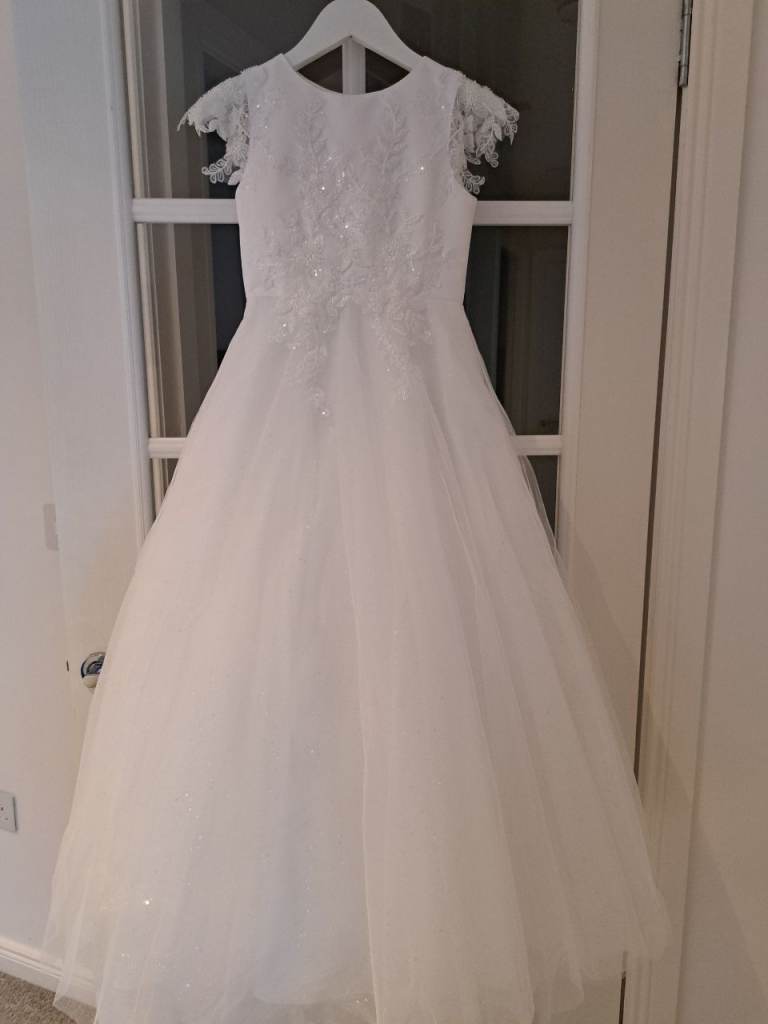 Linzi Jay communion dress veil included