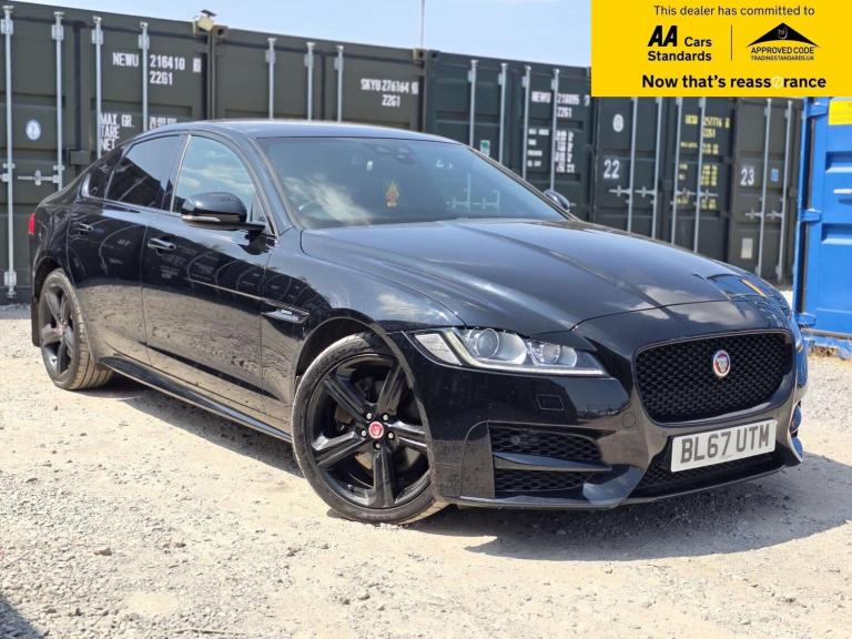 2018 Jaguar XF 2.0d R-Sport Saloon 4dr Diesel Auto Euro 6 (s/s) (180 ps) Saloon Diesel Automatic