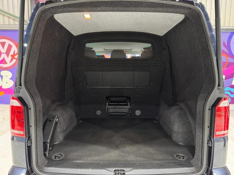 2018 Volkswagen Transporter 2.0 BiTDI BMT 204 Highline Kombi Van 4MOTION DSG Crew Van Diesel Auto...