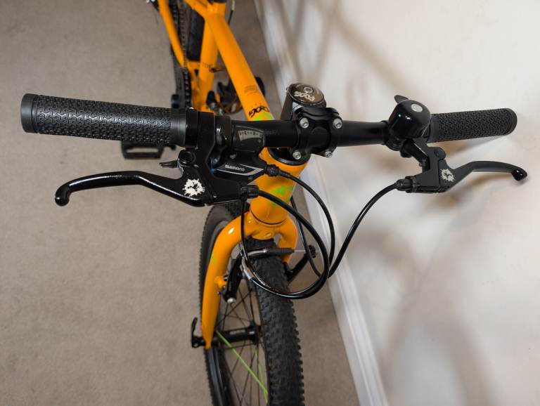 FROG BIKE 52 (FROG 53) (5+) IN GOOD CONDITION. COLLECTION NW LONDON OR BUCKS