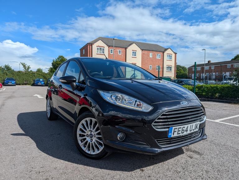 2014 Ford Fiesta 1.5 TDCi Titanium Hatchback 5dr Diesel Manual Euro 5 (75 ps)