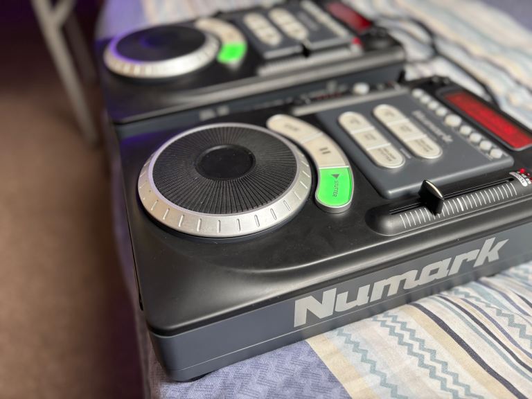 Numark Axis 9 Pair
