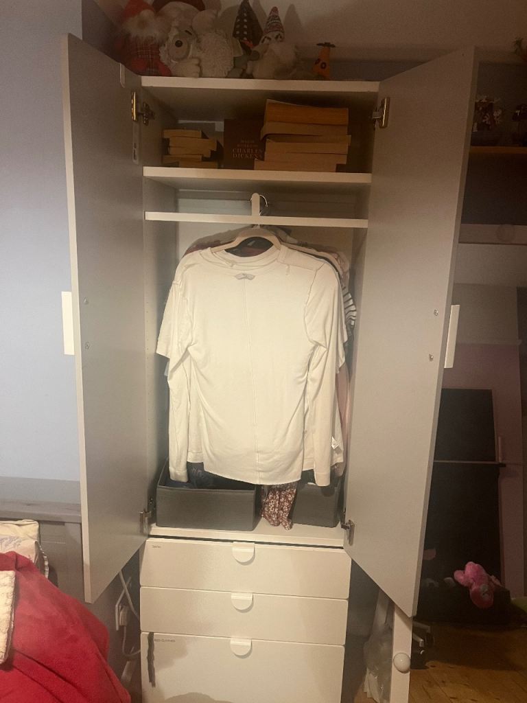 IKEA SMÅSTAD / PLATSA Wardrobe with 3 Drawers – White, Good Condition