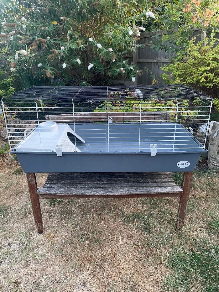 Extra large rabbit/guinea pig cage