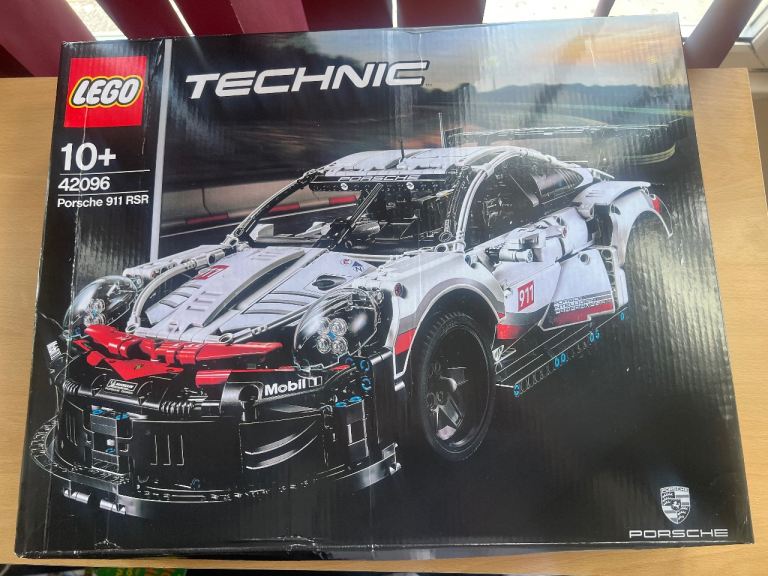 LEGO Technic Porsche 911 RSR 42096 Building Set – Boxed
