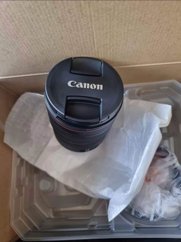 Canon RF24-105mm f/ 4LISUSM Lens