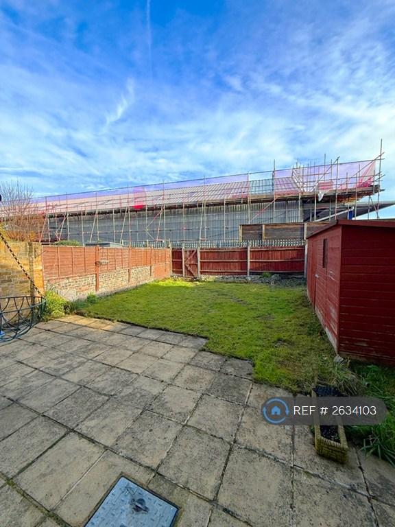 3 bedroom house in Harold Road, Sutton, SM1 (3 bed) (#2634103)