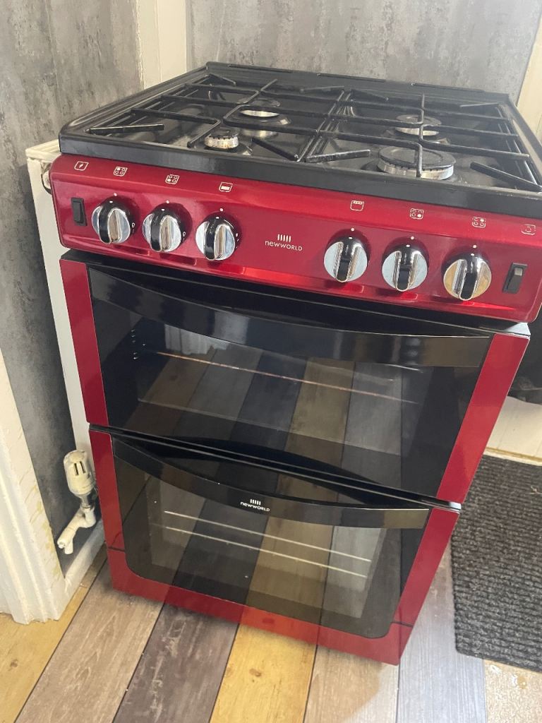 New world 🌍 gas cooker 55 cm wide 