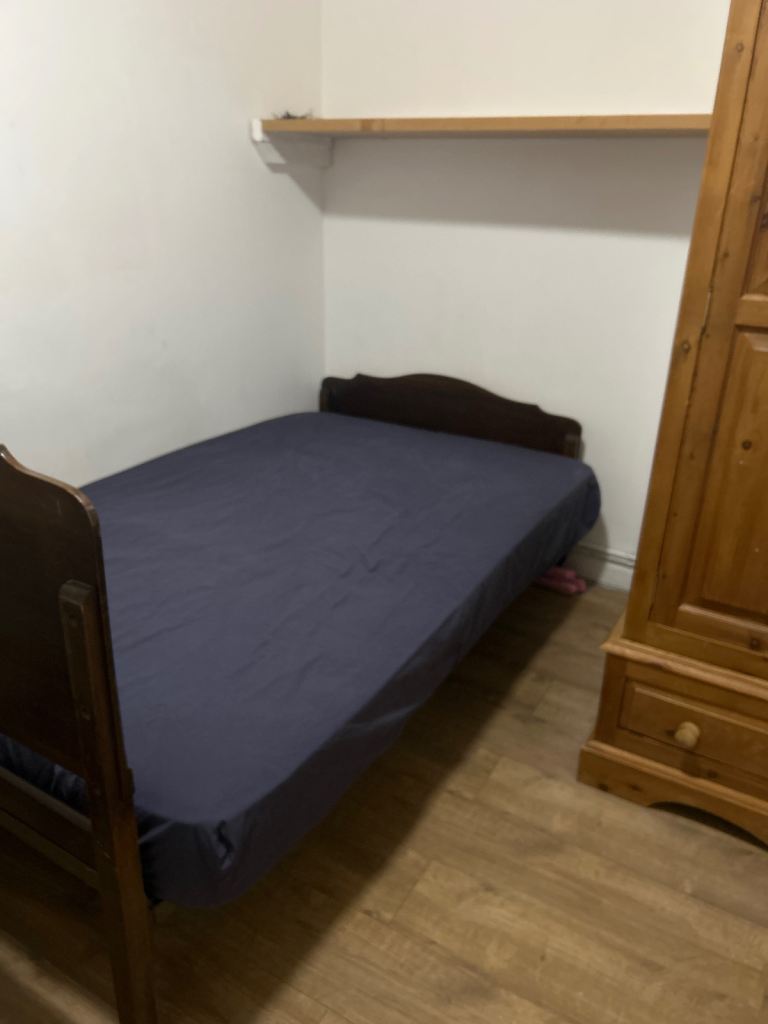 Cambridge (cb1 8ra)single bed rom to rent