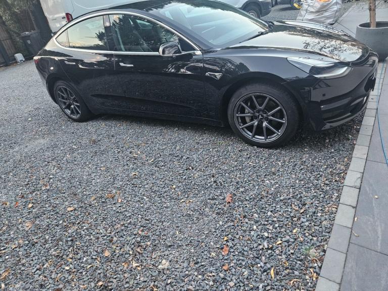 2019 Tesla Model 3 Long Range AWD 4dr Auto SALOON Electric Automatic