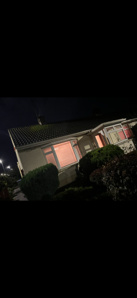 3 bedroom semi-detached bungalow to rent