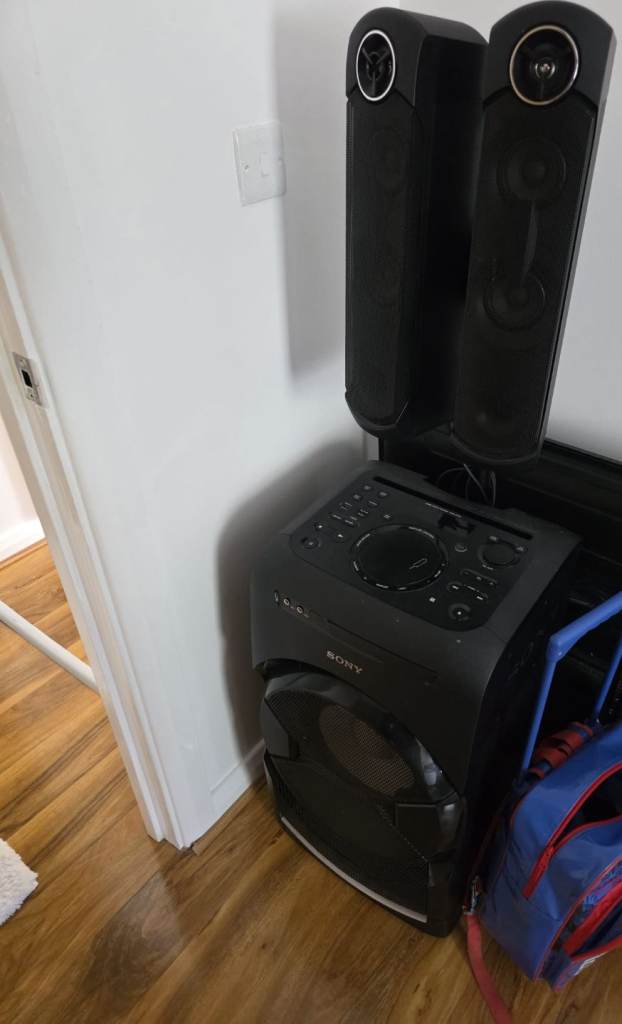 Sony Mhc-gt4d Mini Hi-Fi System - Black
