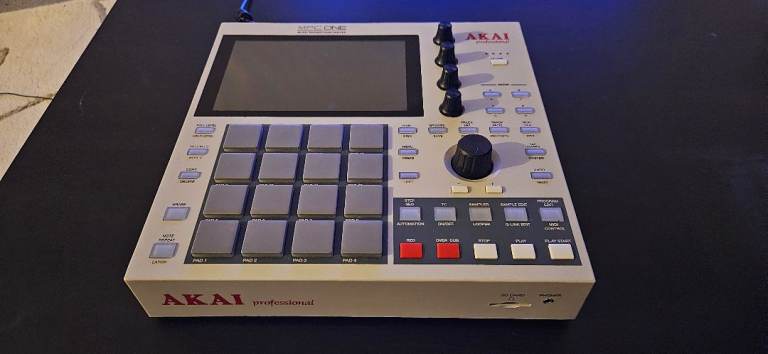 Akai MPC One Retro Edition - Excellent Condition