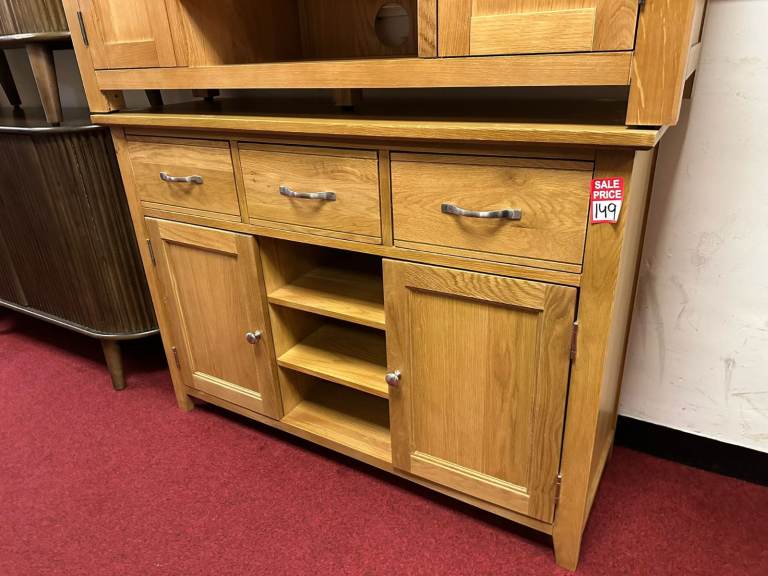 Islington Large Oak Veneer Sideboard-Natural