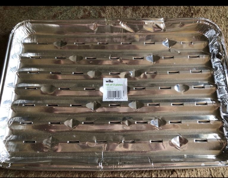 Set of 3 BBQ trays Unused 