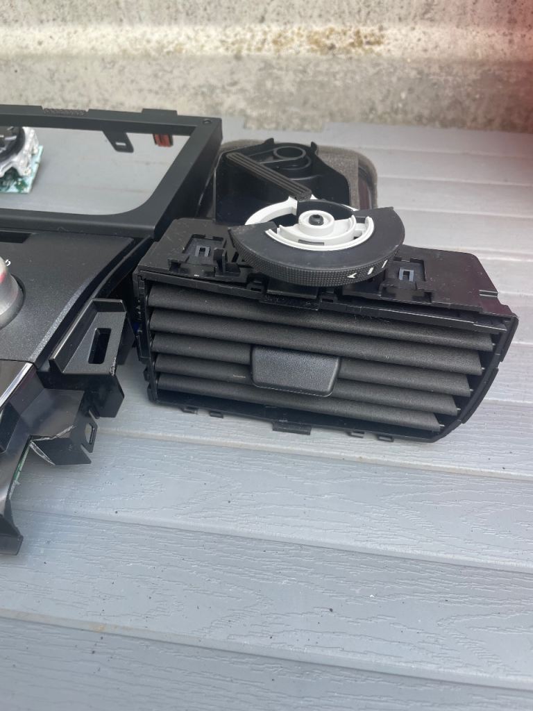 2018 LEXUS RX450 LEFT MIDDLE CENTRE DASHBOARD AIR VENT 2016-22