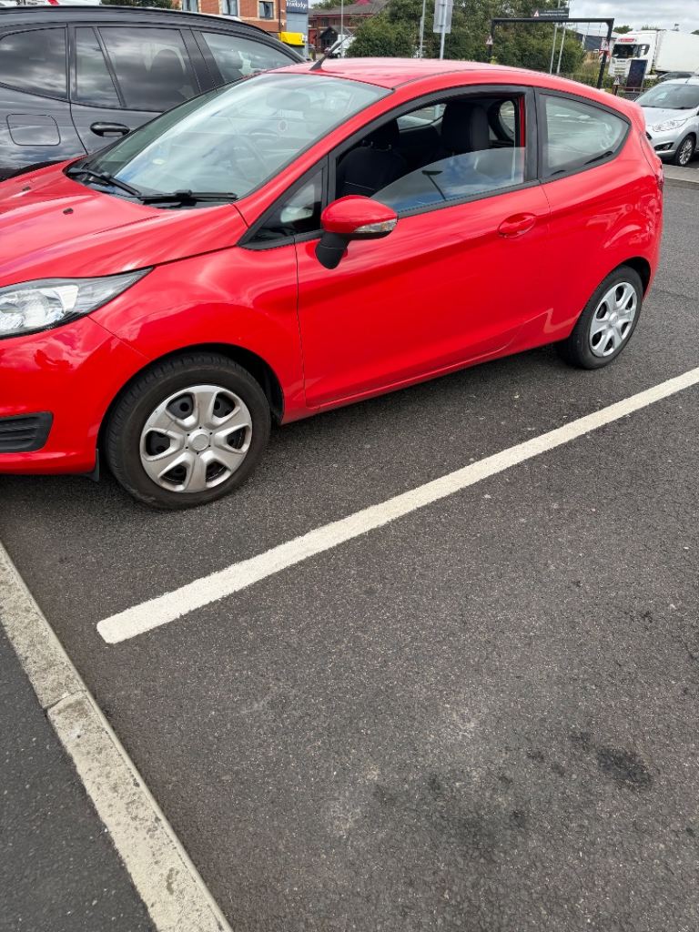 Ford, FIESTA, Hatchback, 2013, Manual, 1241 (cc), 3 doors