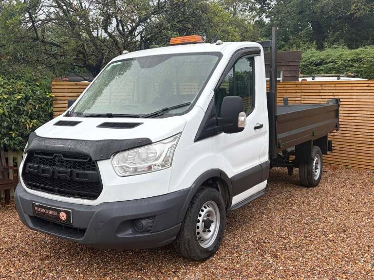 2015 Ford Transit 2.2 TDCi 125ps Tipper CHASSIS CAB Diesel Manual