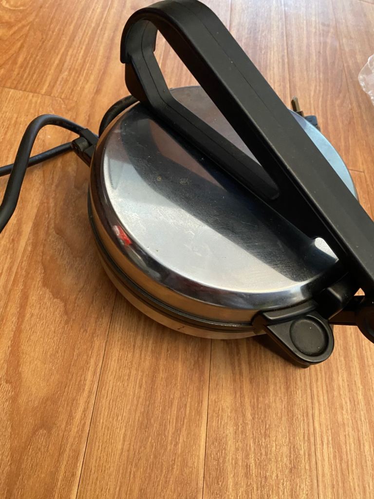Chapati making machine 