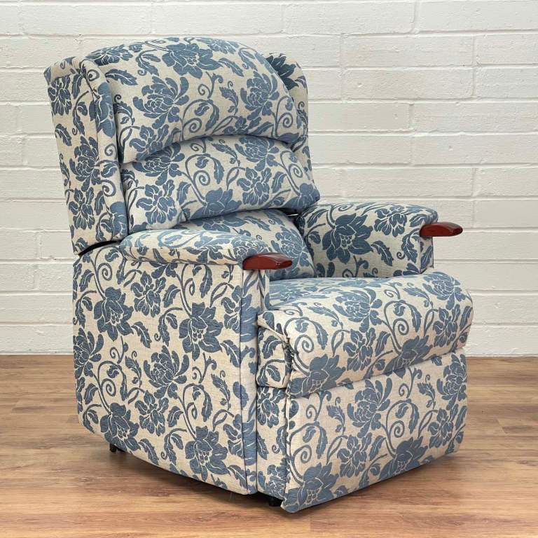 RECONDITIONED Riser Recliner Chair - HSL Aysgarth Dual Motor RRP £2300 +