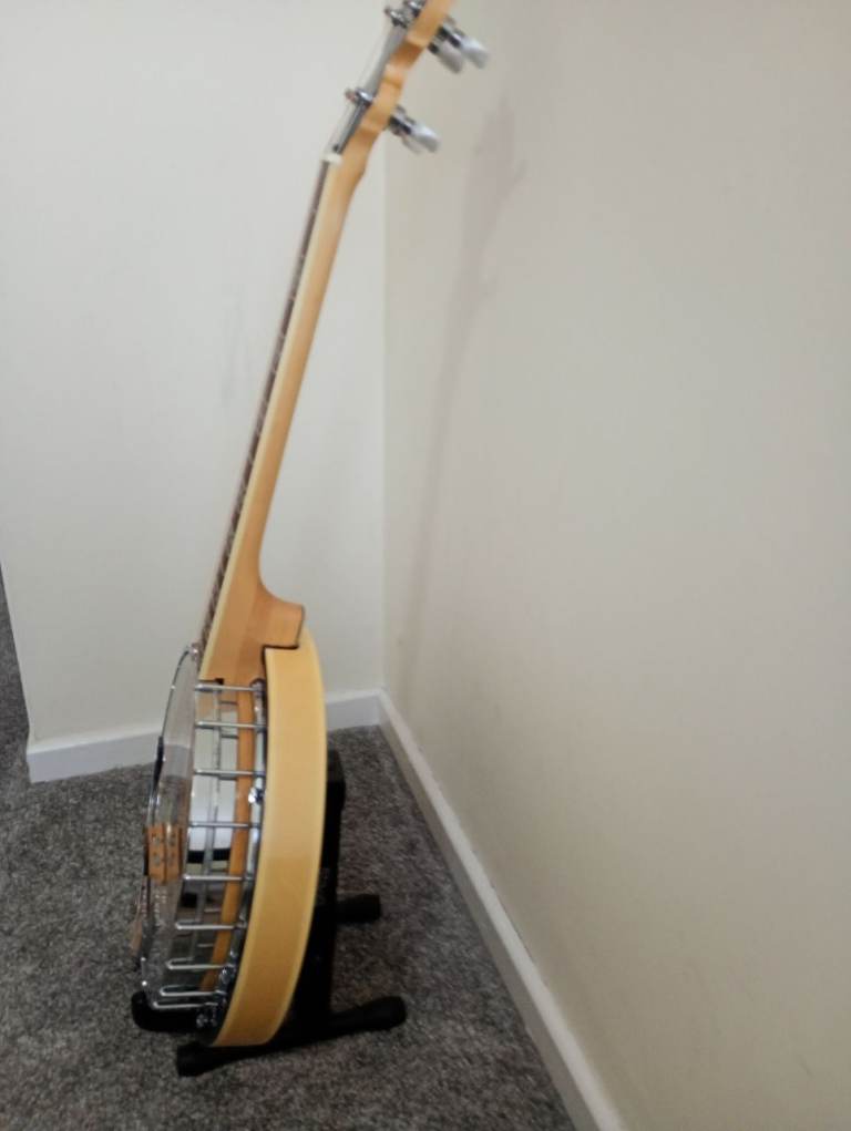 image for Tanglewood 19 fret tenor banjo.