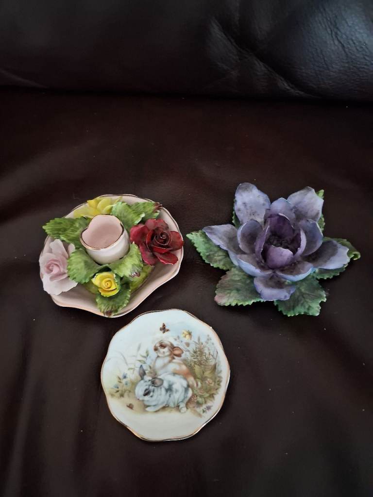 Decorative Ceramic Ornaments - Floral and Bunny Designs