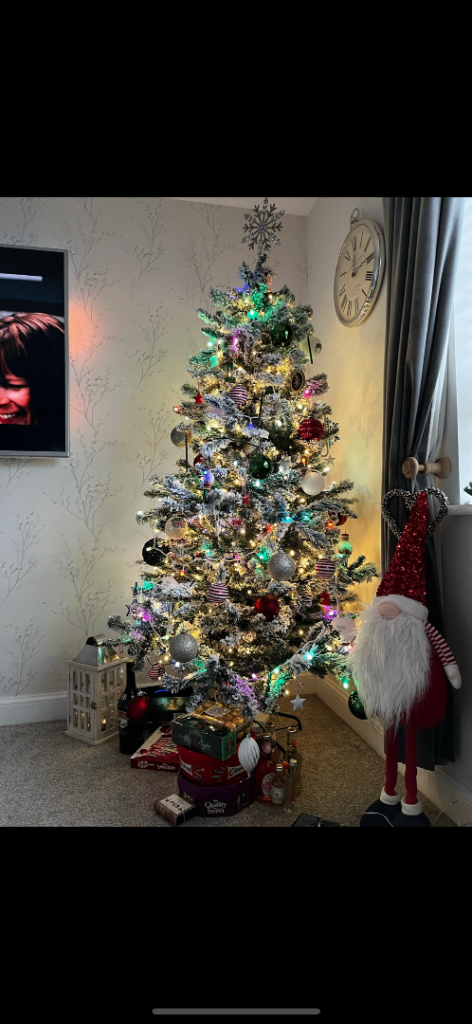 6ft snowy flocked artificial Christmas tree