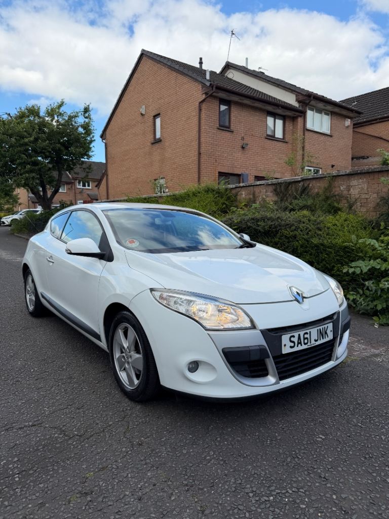 Renault, MEGANE, Coupe, 2011, Manual, 1598 (cc), 3 doors