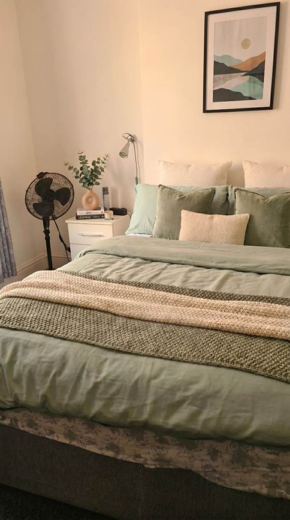 Good-sized TEMPORARY HOUSING available in B11 4NN! Get Rooms 2 & 3 now