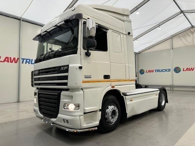 DAF XF105 460 4x2 Space Cab Tractor Unit