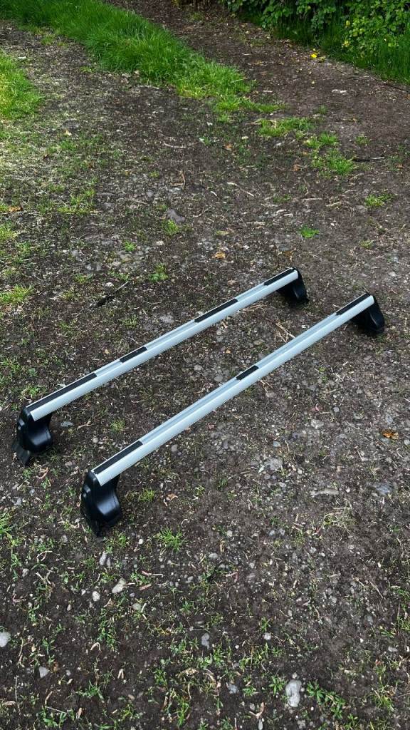 Genuine Skoda Roof Bars / Roof Rack for Skoda Fabia / Rapid