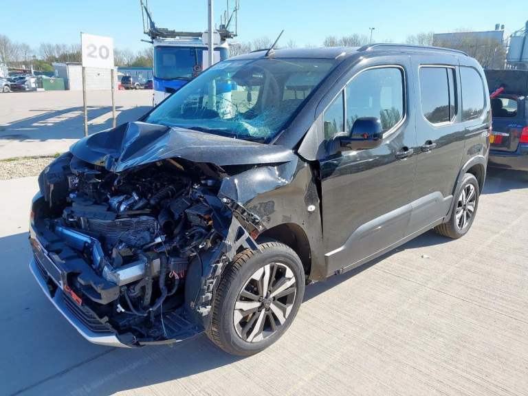 BREAKING PEUGEOT RIFTER 1.5 DIESEL 2024 STOCK NUMBER ZY77