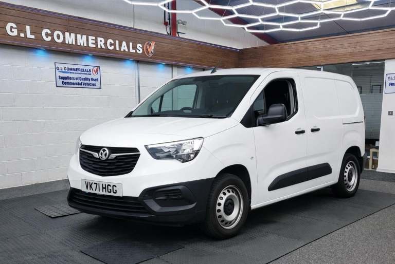 2021 Vauxhall Combo 2300 1.5 Turbo D 75ps H1 Edition Van PANEL VAN DIESEL Manual