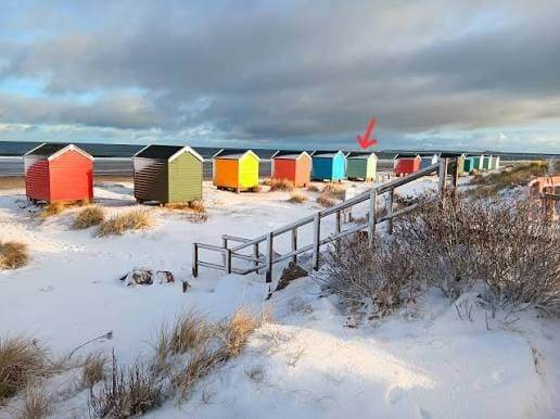 Findhorn Beach Hut for Sale