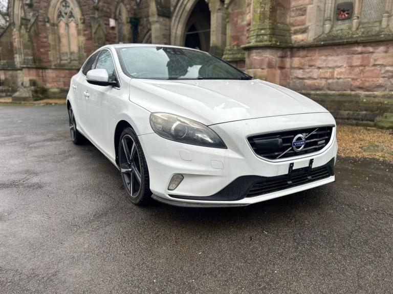 Volvo V40 T5 [245] AWD Cross Country Pro 5dr Geartronic HATCHBACK Petrol