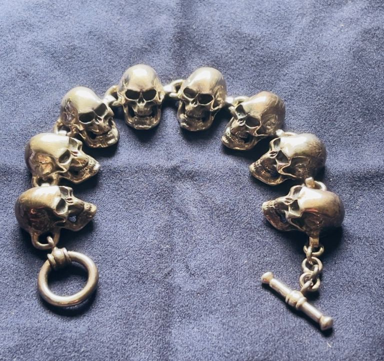  Men’s biker skulls sterling silver bracelet 