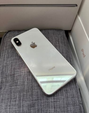 Apple iPhone XS 256GB - White, Good Condition, £130.00 for Sale