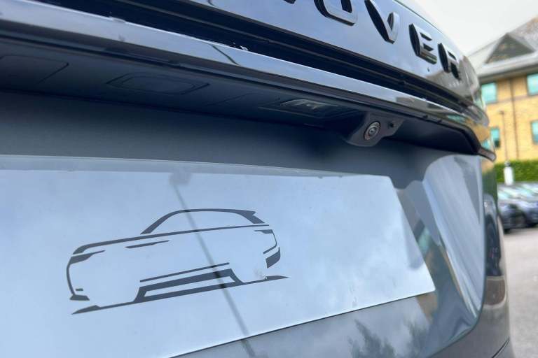 2025 Land Rover Range Rover Velar 2.0 D200 MHEV Dynamic SE SUV 5dr Diesel Auto 4WD Euro 6 (s/s) (...